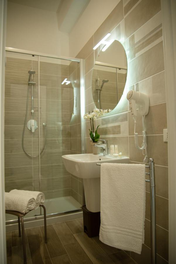 Porta Aragonese Luxury Rooms Palermo Exteriör bild