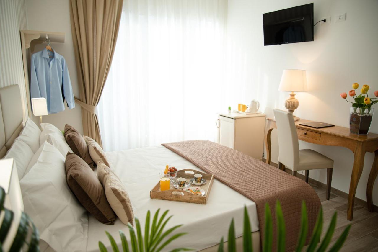 Porta Aragonese Luxury Rooms Palermo Exteriör bild