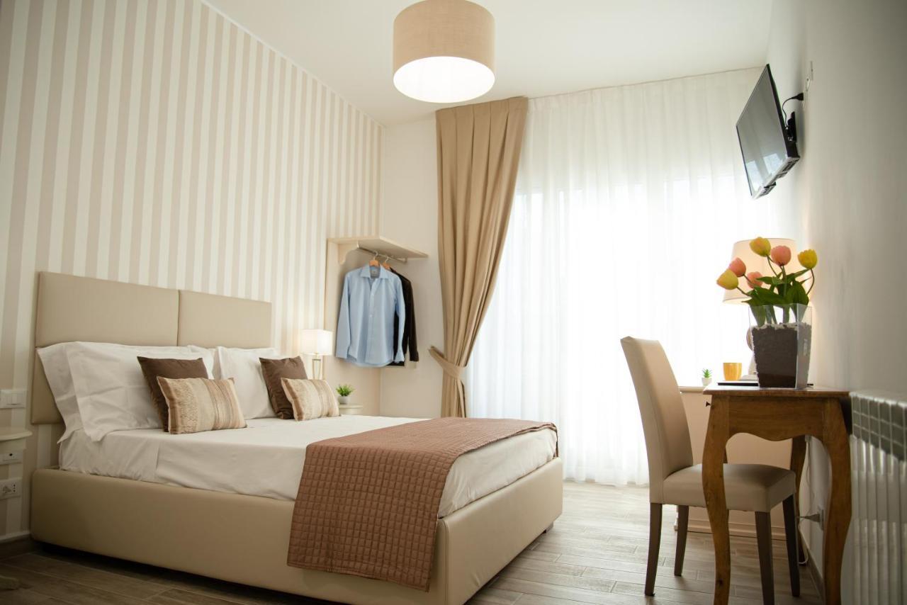 Porta Aragonese Luxury Rooms Palermo Exteriör bild
